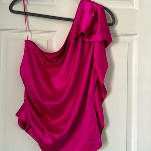 Brand new Express top